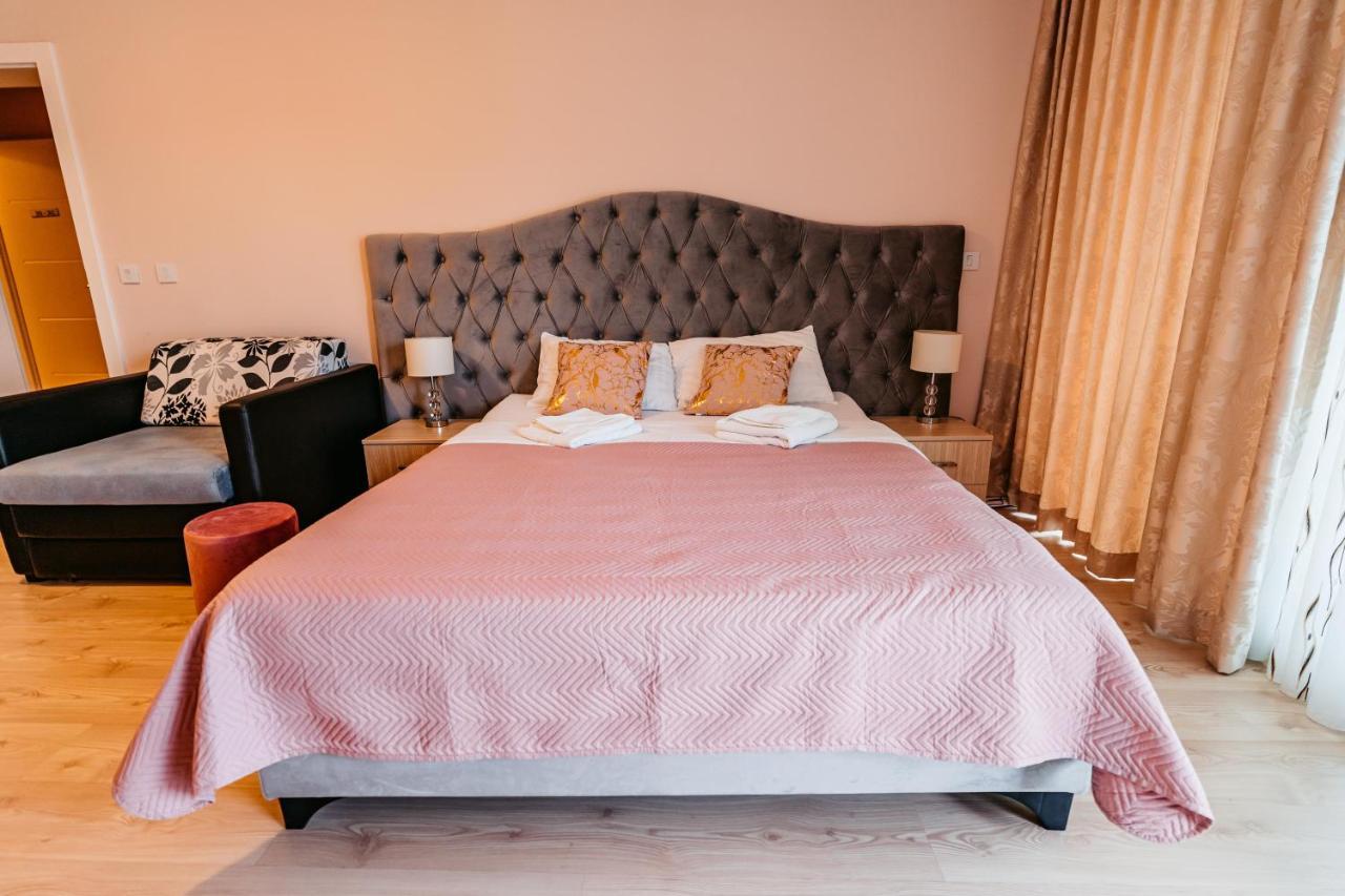Hotel Lotos Depandans Nisz Zewnętrze zdjęcie