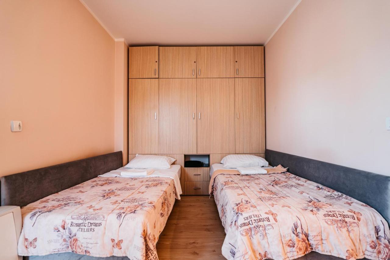 Hotel Lotos Depandans Nisz Zewnętrze zdjęcie