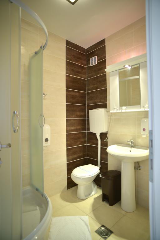 Hotel Lotos Depandans Nisz Zewnętrze zdjęcie