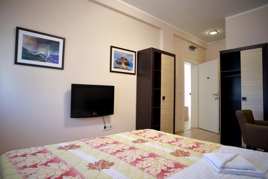 Hotel Lotos Depandans Nisz Zewnętrze zdjęcie
